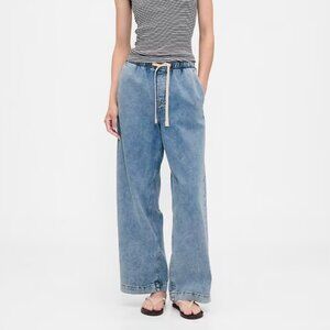NWT** GAP High Rise Pull-On Wide-Leg Jeans
